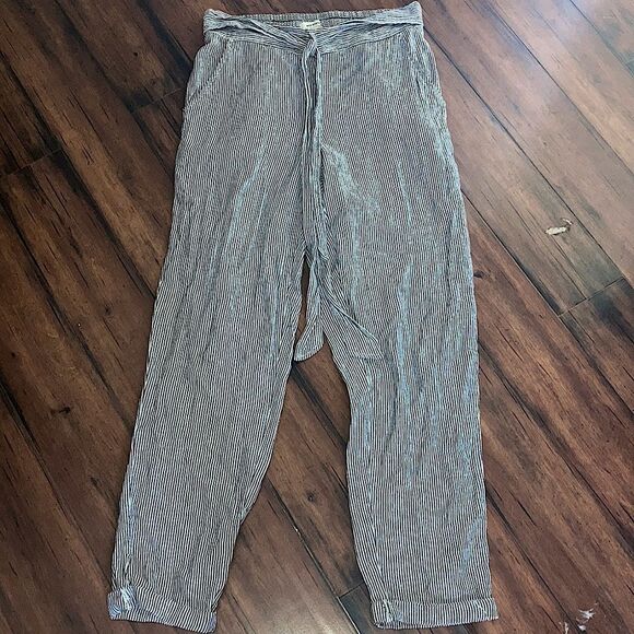 Max Studio Size Small Black White Striped High Waisted Belted Linen Blend Pants - Picture 2 of 4